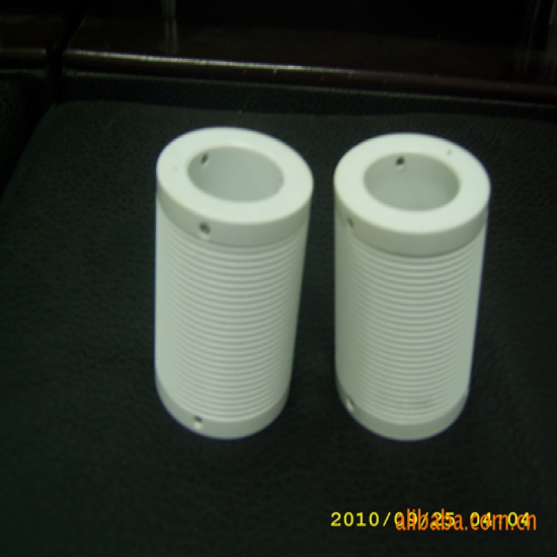 提供注塑加工，模具制造